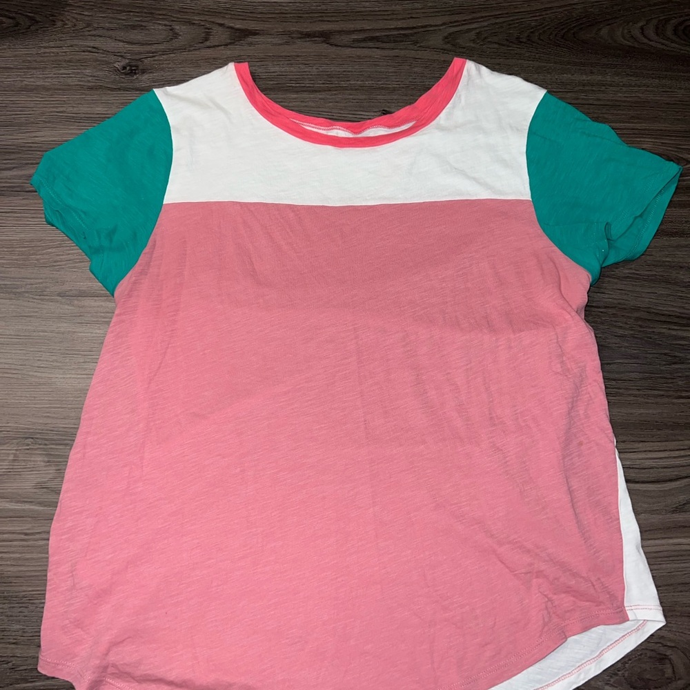 LOFT Pink and Green Short Sleeve Tee Casual Color Block Design